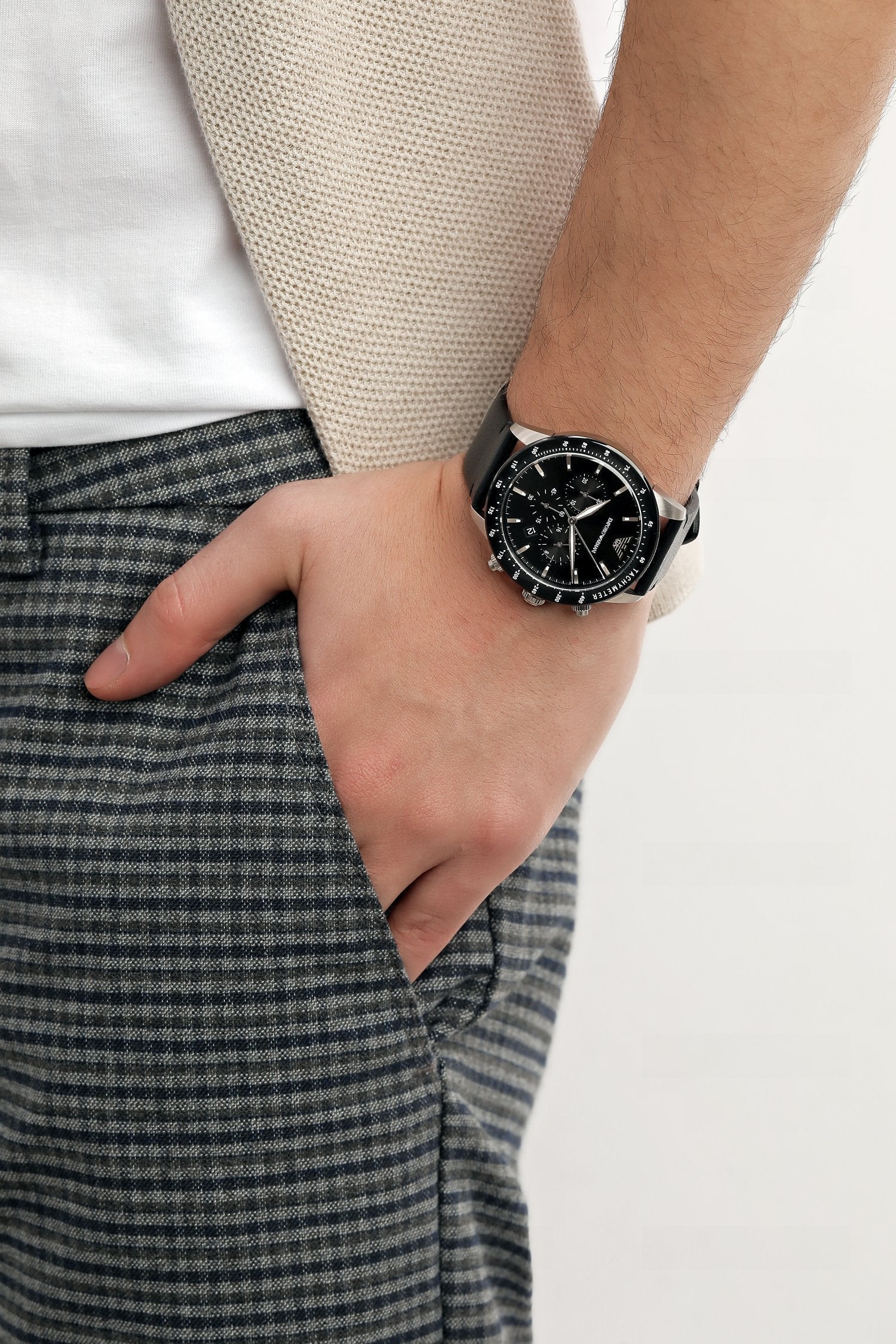 Emporio Armani Mario Chronograph Quartz Black Dial Menβs Watch AR11243 - Watch