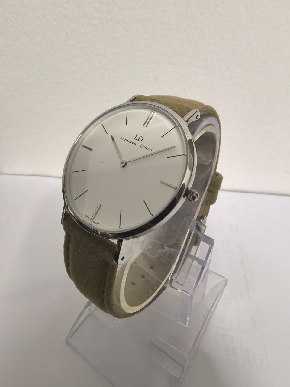 Lorenzen Dilimi Slim White Dial Beige Suede Strap Men's Watch (Pre-Owned)