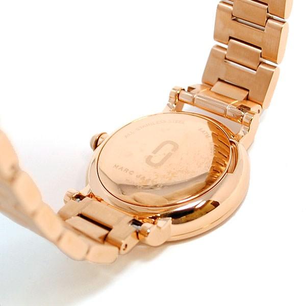 Marc Jacobs MJ3592 rose gold case back with engraved logo and bracelet
