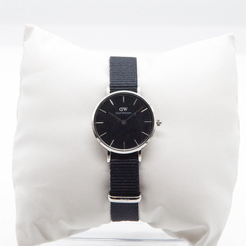 Daniel Wellington Cornwall 28mm Women's Silver Watch DW00100248