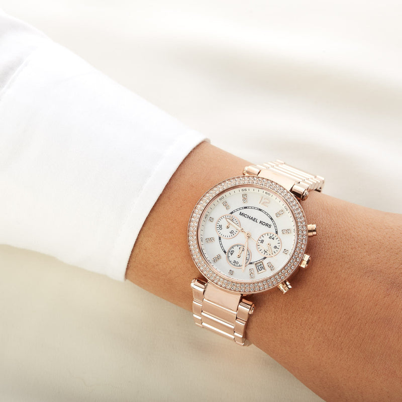 Michael Kors Parker Chronograph Dial Ladies Watch MK5491 Water resistance: 50 meters / 165 feet  Movement: Quartz 