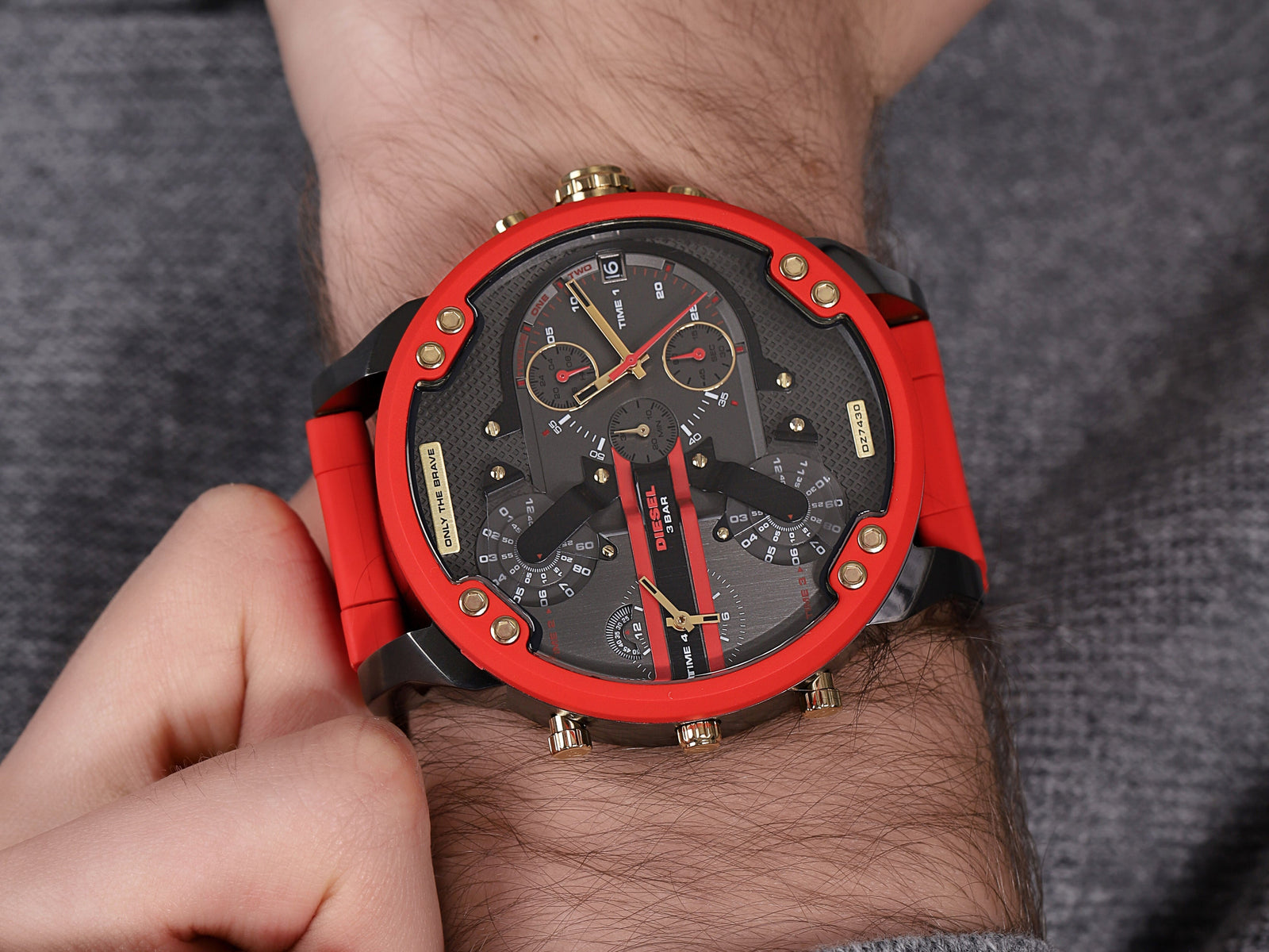 Diesel big daddy watch red fashion