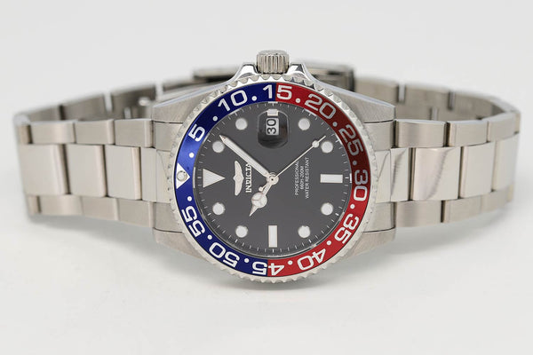 Invicta Pro Diver Quartz Black Dial Watch 36528