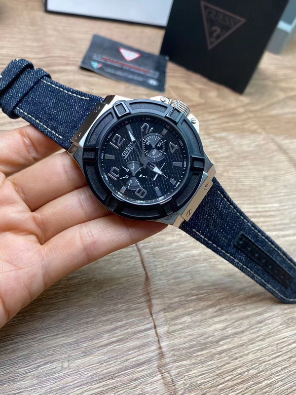 Guess Indovina  Men's Quartz Watch W0040G9