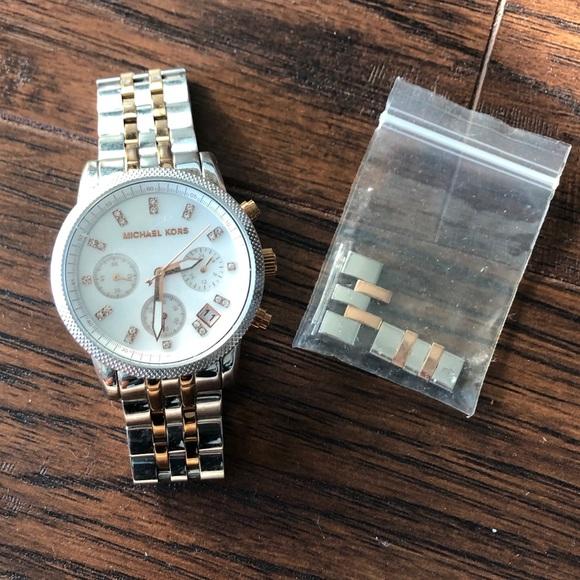 Michael Kors Bradshaw Chronograph Dial Two-tone Ladies Watch MK5525