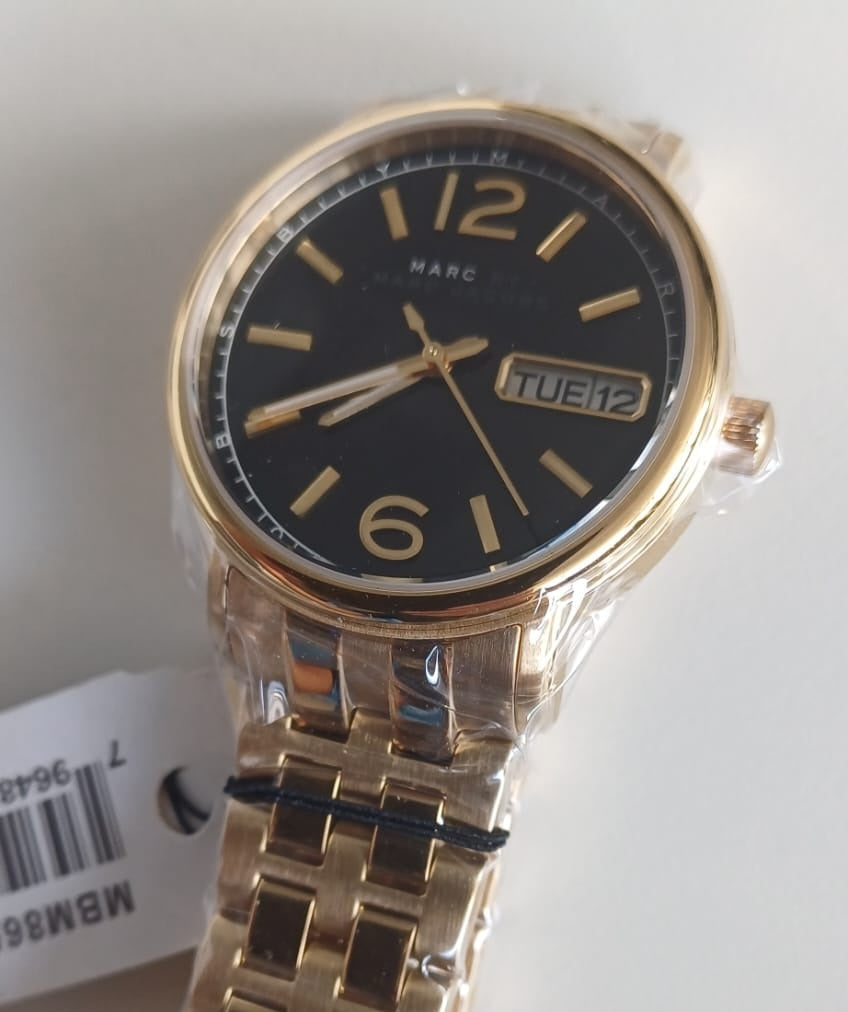 Marc By Marc Jacobs Women Quartz Watch MBM8651 (Different Strap)