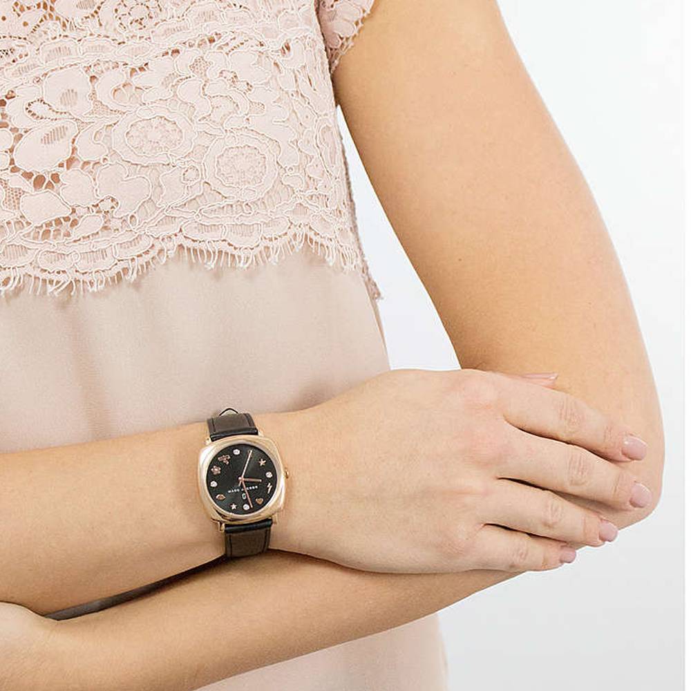 Marc Jacobs Womens 'Mandy' Quartz Stainless Steel and Leather Watch MJ1565 - Big Daddy Watches #4